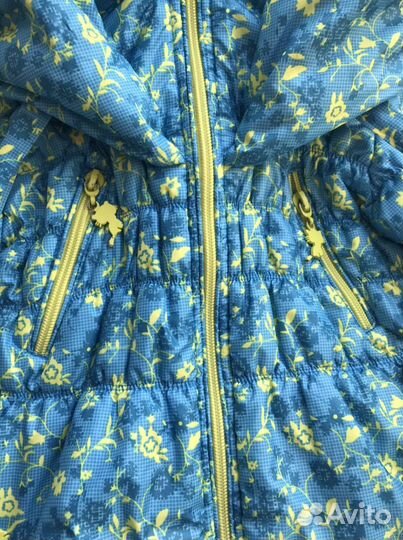 Демисезонный плащ на девочку