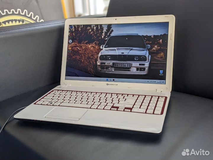 Мощный ноутбук Packard Bell/ssd120/8gb