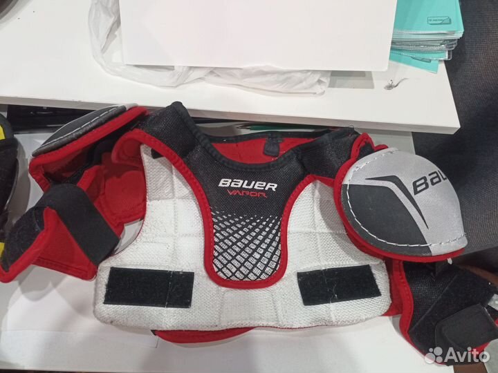 Защита груди игрока хоккеиста