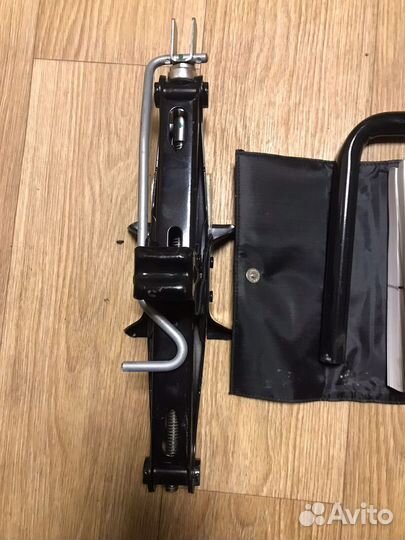 Домкрат рено дастер