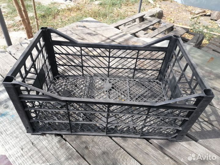 Пластиковые ящики для хранения овощей