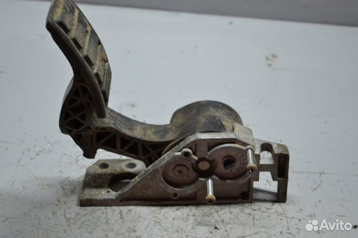 Педаль газа volvo FH12 1-seeria (01.93-12.02)