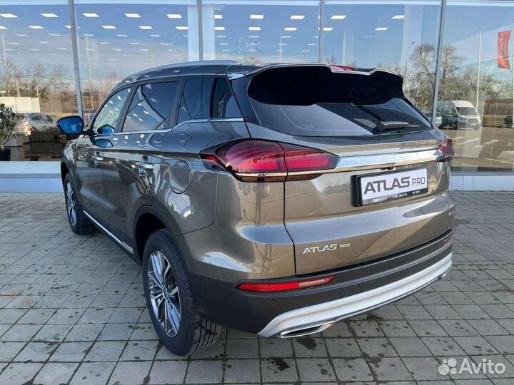 Geely Atlas Pro 1.5 AMT, 2024