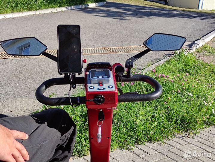 Скутер для пожилых и инвалидов