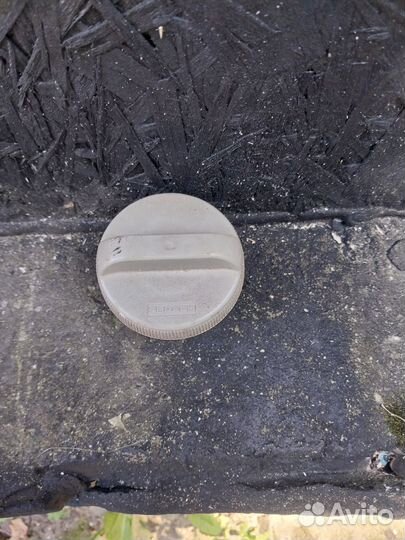 Крышка заливной горловины (бака)subaru impreza