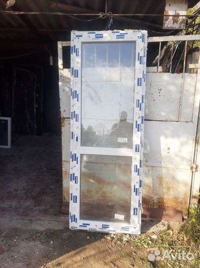 Окна пластиковые бу и балконные двери