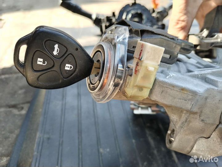 Замок зажигания таета камри V50 2013г