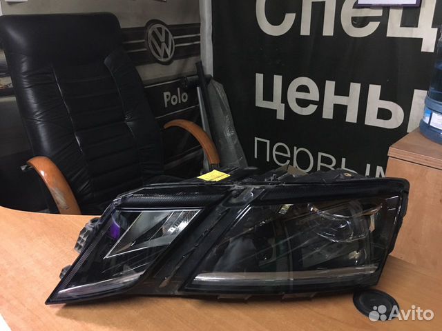 Левая фара Skoda Octavia A7 LED