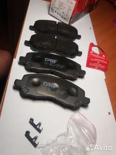 Передние тормозные колодки для Митцубиси GDB3287