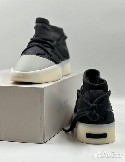 Кроссовки Adidas Fear of God Athletics