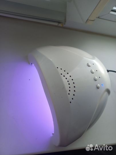 Лампа для маникюра