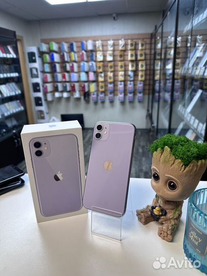 iPhone 11, 64 ГБ