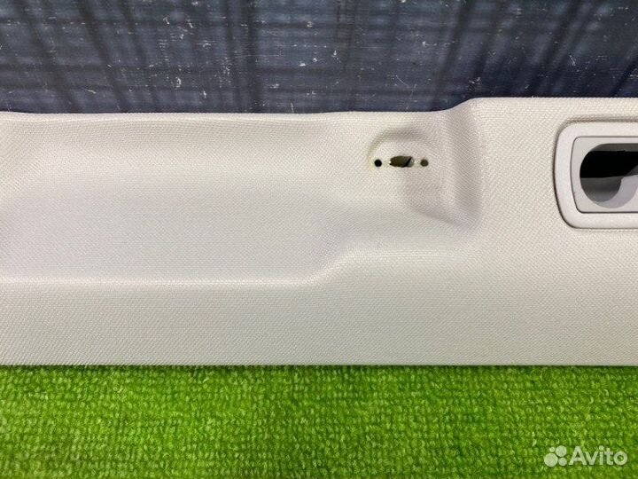 Обшивка салона левая Audi Allroad C5 BAS 2003