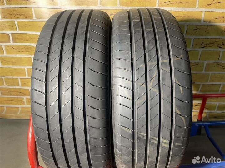 Bridgestone Turanza T005 235/55 R18