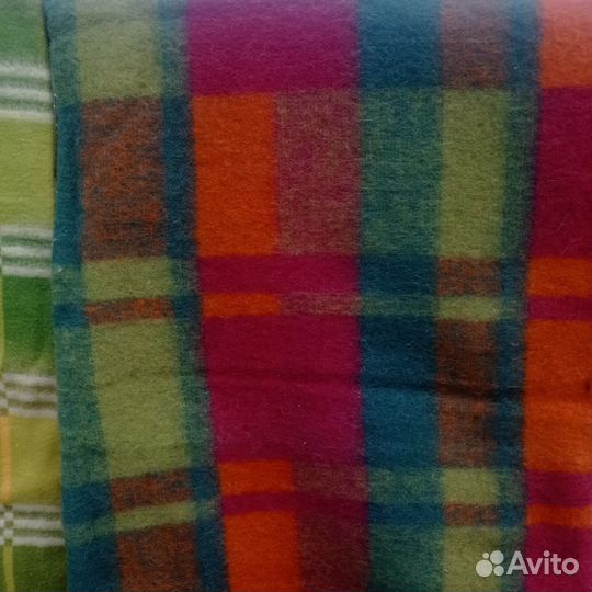 Продам новые детские одеяла