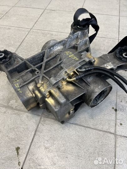 Задний редуктор