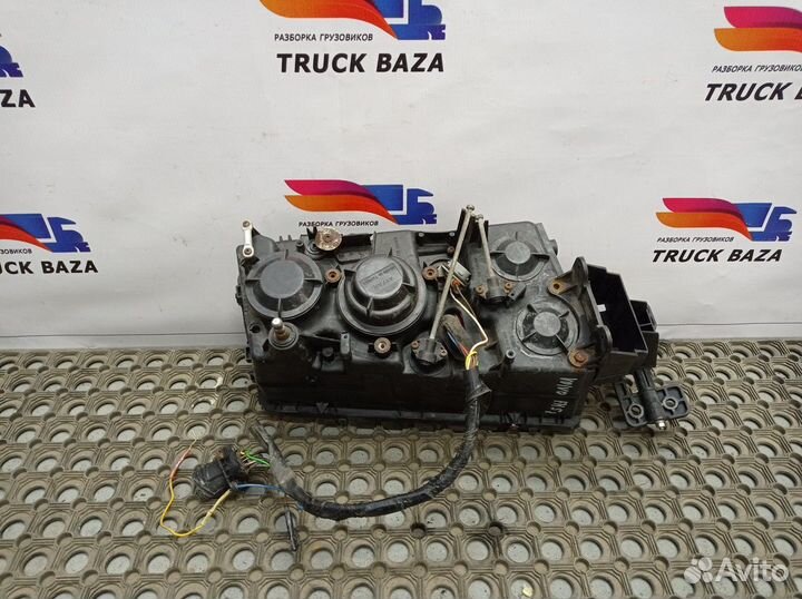 Фара правая Volvo FH, Volvo FM