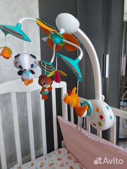 Мобиль на кроватку tiny love