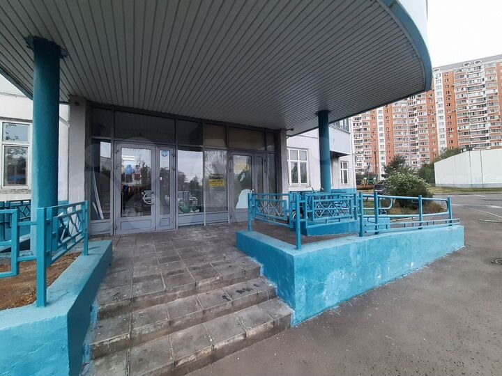 Помещение свободного назначения, 182.7 м², 1 этаж