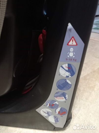 Детское автокресло chicco