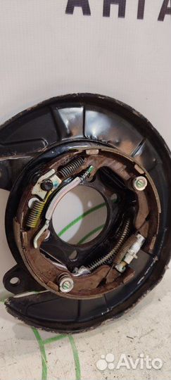 Механизм ручного тормоза задний правый Mitsubishi