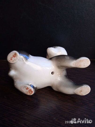 Фарфоровый медведь