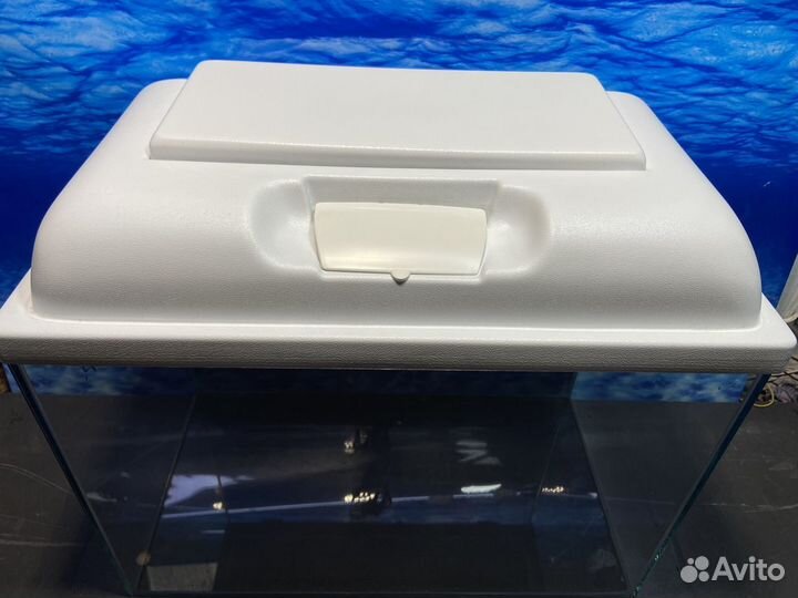 50 л. Новый с крышкой