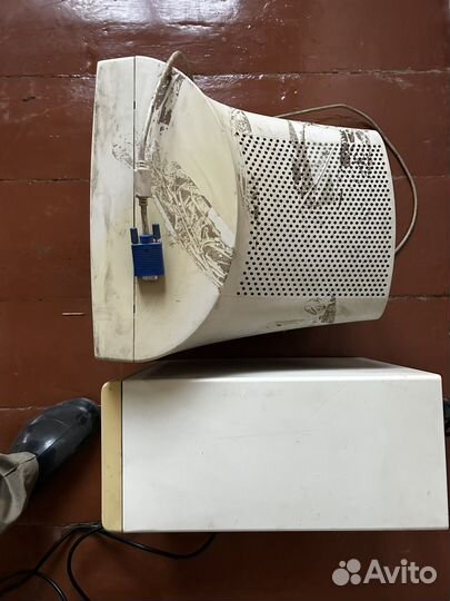 Монитор и компьютер pentium 4