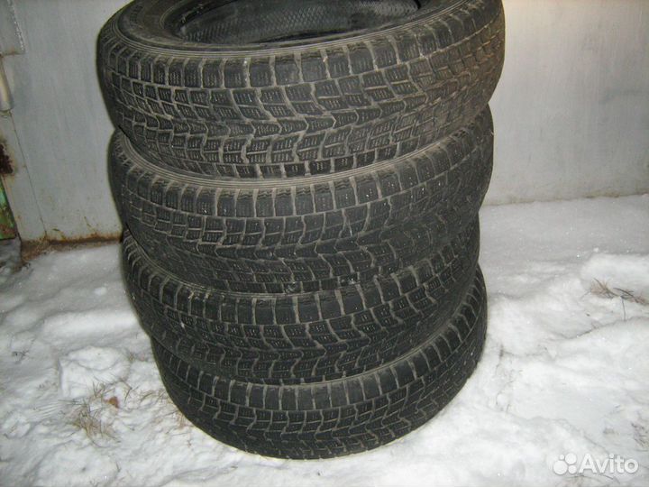 Dunlop Grandtrek AT1 225/65 R17