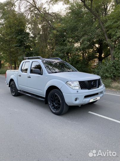 Nissan Navara, 2005