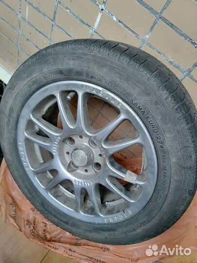 Kleber Dynaxer HP2 185/60 R14 и 185/60 R14