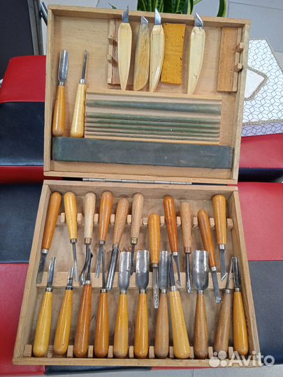 Набор для резьбы по дереву