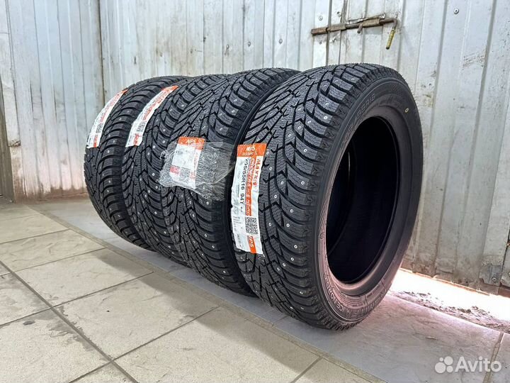 Maxxis Premitra Ice Nord NP5 205/65 R15