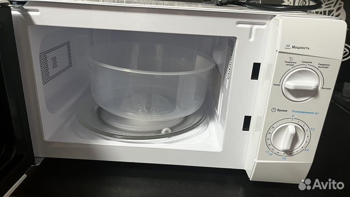 Микроволновая печь Midea новая