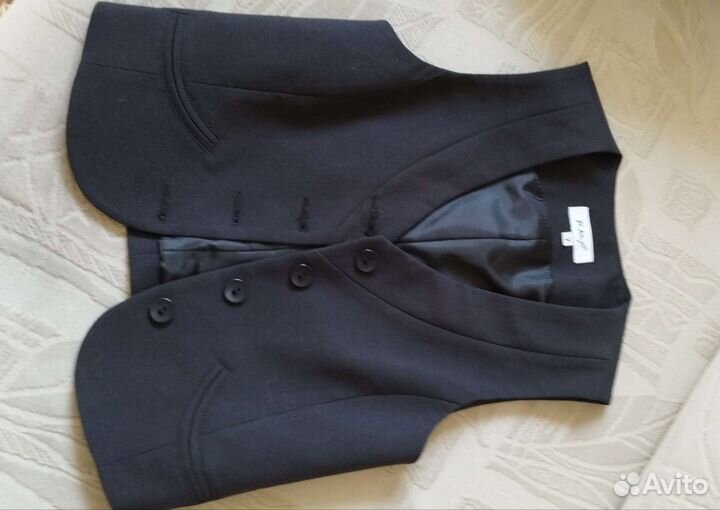 Костюм тройка для девочки 7 лет