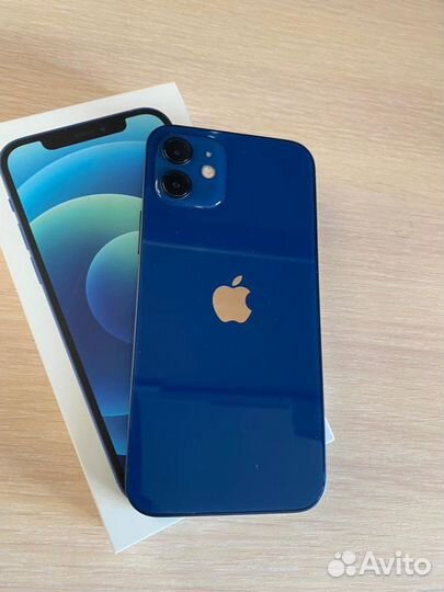 iPhone 12, 64 ГБ