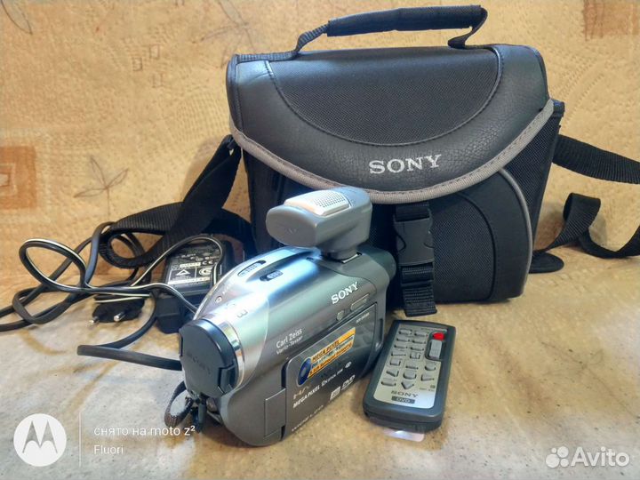 Видеокамера sony DVD