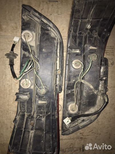 Задние фонари