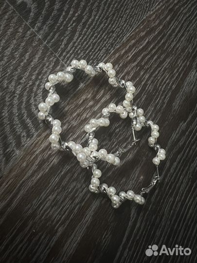 Серьги кольца из бусин