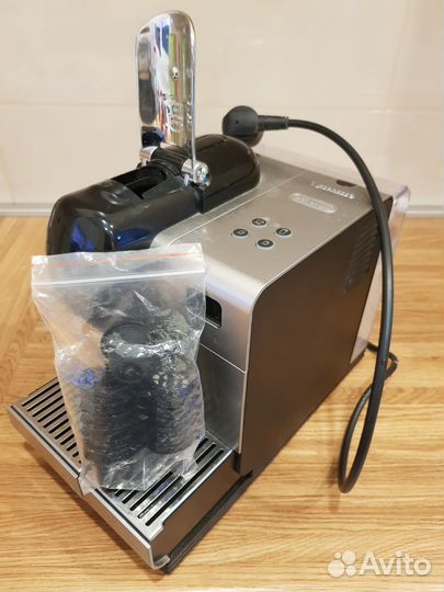 Кофемашина delonghi nespresso