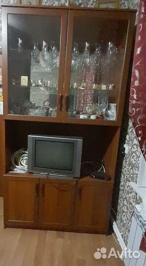 Шкаф сервант для посуды