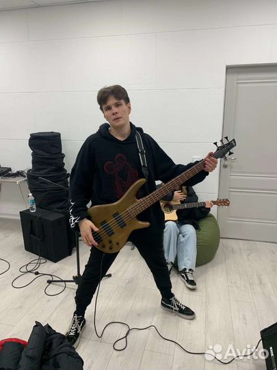 Уроки игры на гитаре