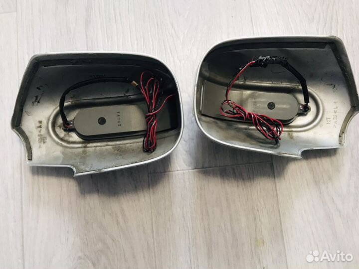 Накладки на зеркала toyota vitz,platz, ist