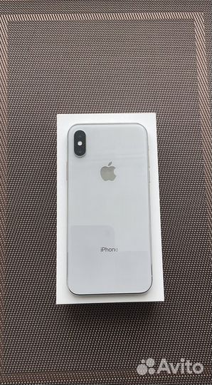 iPhone X, 256 ГБ