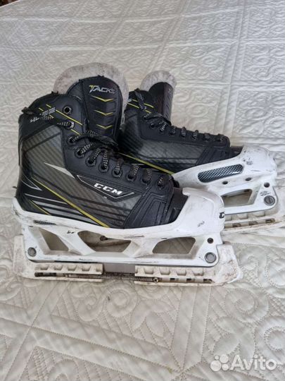 Коньки хоккейные вратарские Bauer