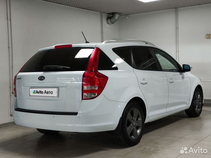 Kia Ceed 1.6 AT, 2011, 235 000 км