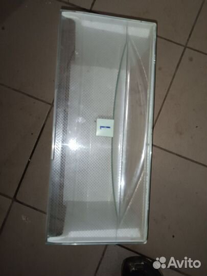 Пластиковый ящик