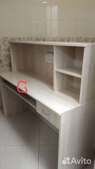 Стойка для администратора