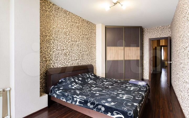 2-к. квартира, 70 м², 10/10 эт.