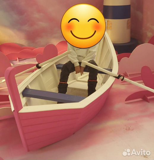 Лодка декоративная